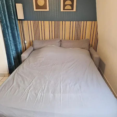 L'escale Saint-pierre آفروشْ